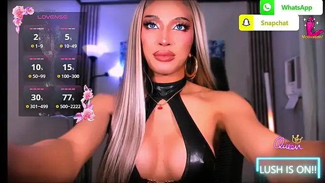 UrDominantBella Show in webcam
