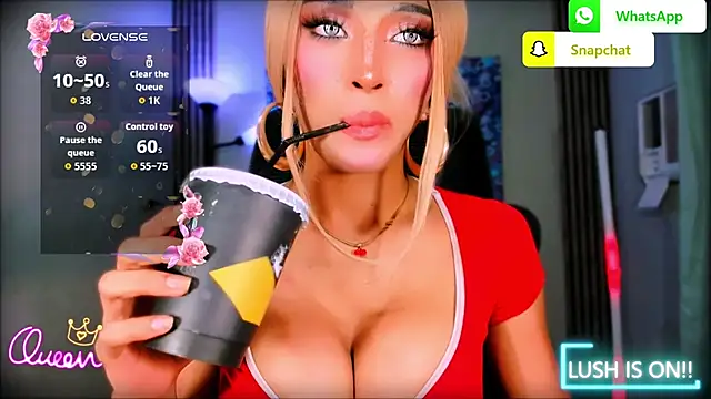 UrDominantBella Adlı Modelin Web Kamerası Şovu
