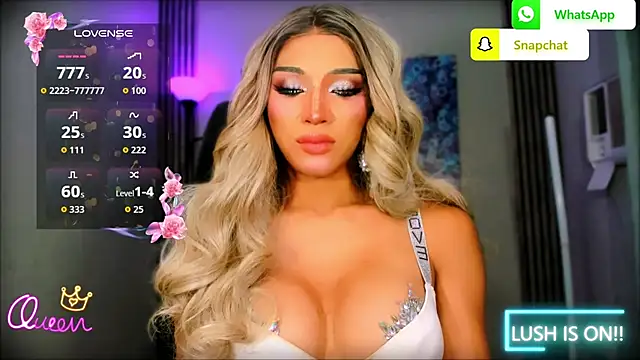 UrDominantBella Show in webcam