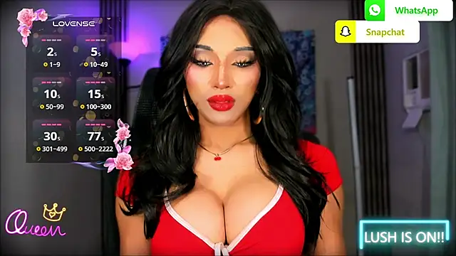 UrDominantBella Show in webcam