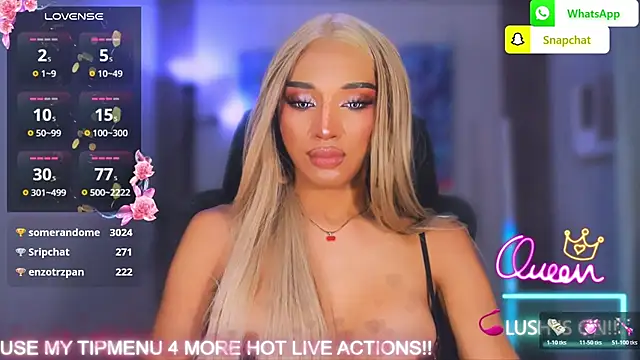 UrDominantBella Show in webcam