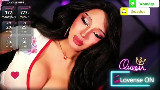 UrDominantBella Show in webcam