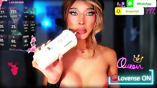 UrDominantBella webcam show