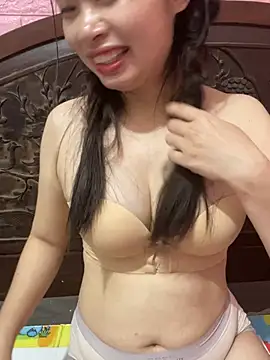 Thu_yaha's Live XXX Chat