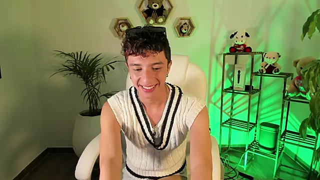 mhatias_ Webcam-Show