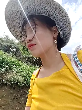 Tin_tanny webcam show