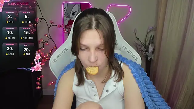 Chat +18 de AudreyyKim ao vivo
