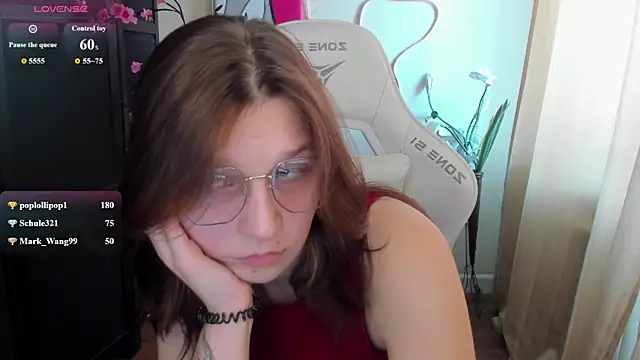 AudreyyKim XXX чат на живо