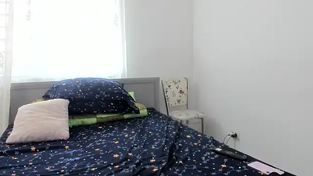 Chat soba uživo modela amiravyxen