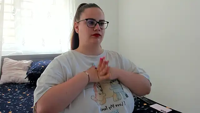 XXX chat uživo modela amiravyxen
