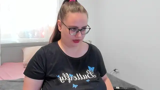 amiravyxen live XXX chat