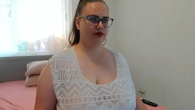 Chat XXX ao vivo de amiravyxen