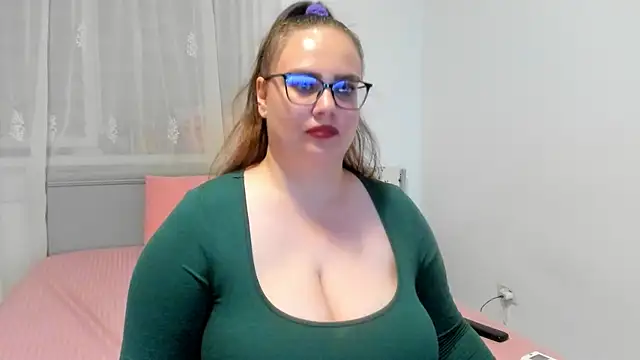 Chat XXX en directo de amiravyxen