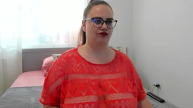 amiravyxen Adlı Modelin Canlı Sohbet Odası