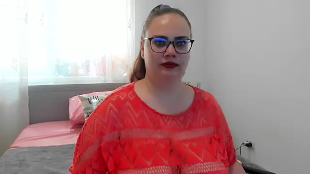 amiravyxen Adlı Modelin Canlı XXX Sohbeti