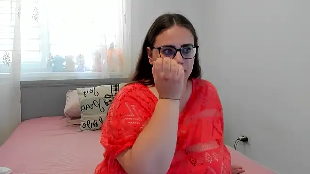 amiravyxen Chat XXX in diretta