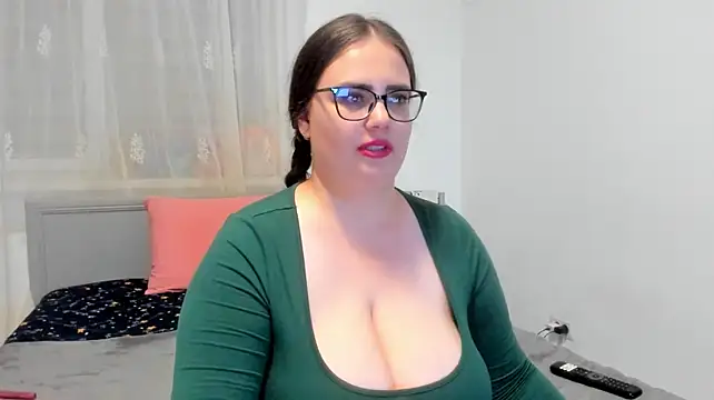 amiravyxen Chat XXX live