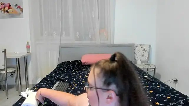 Živý XXX chat amiravyxen