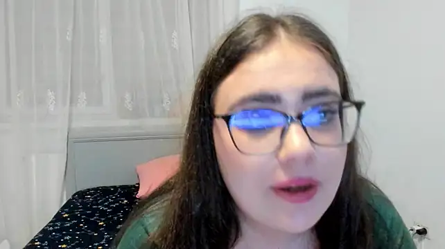 Chat +18 de amiravyxen ao vivo