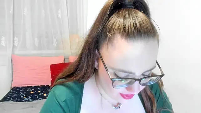 amiravyxen's Webcam Show