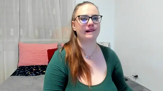 amiravyxen's Webcam Show