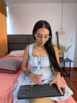 AuroraNoir_ – Naživo XXX chat