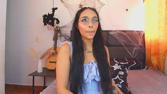AuroraNoir_'s Live XXX Chat