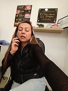 Show webcam de _Dentist-Madisson_04