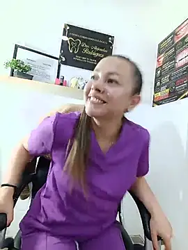 Czat XXX na żywo – _Dentist-Madisson_04