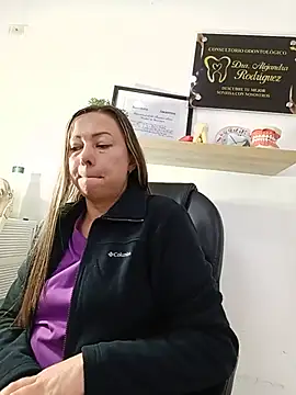 _Dentist-Madisson_04 Шоу с уебкамера