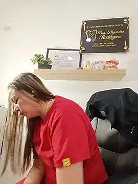 Živý XXX chat _Dentist-Madisson_04