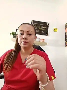 Show modela _Dentist-Madisson_04 na web-kameri