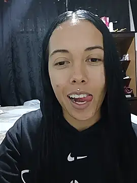 Czat XXX na żywo – MiaForever1