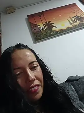 Chat +18 de MiaForever1 ao vivo