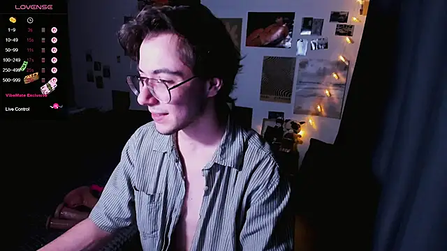 tyler_bergg: вебкам-шоу