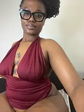 Moonzy777's Live XXX Chat