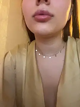 Immy_Megan Chat XXX in diretta