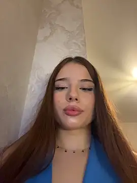 Immy_Megan Chat XXX in diretta