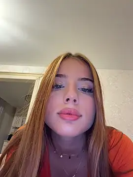 Immy_Megan Chat XXX in diretta