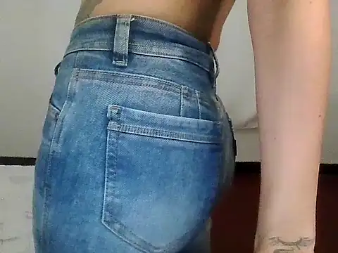 Taylormegan – Naživo XXX chat