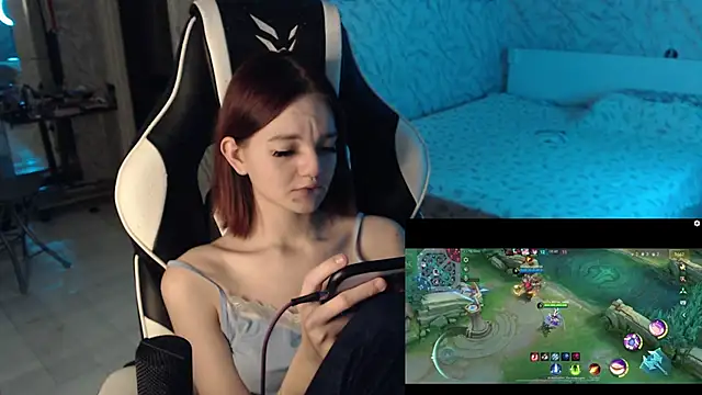 Show modela Kitti_study na web-kameri