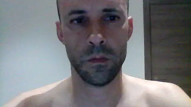 Racso555 Show in webcam