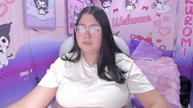 Dulce_meow Adlı Modelin Canlı XXX Sohbeti