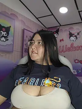 Dulce_meow Adlı Modelin Canlı XXX Sohbeti