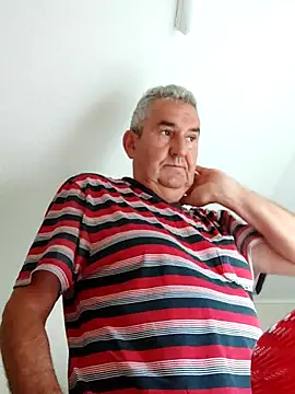 Oldmenhot66 Webcam-Show