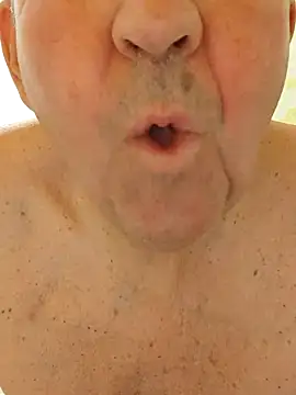 Oldmenhot66 Webcam-Show