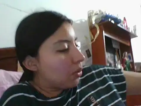 Chatroom XXX en direct de _Romilly_