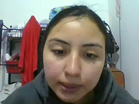 _Romilly_'s Live XXX Chat
