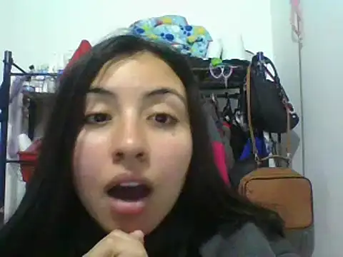 _Romilly_ – Naživo XXX chat