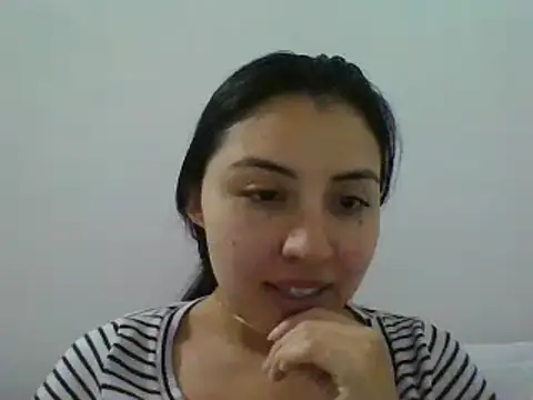 _Romilly_'s Live XXX Chat